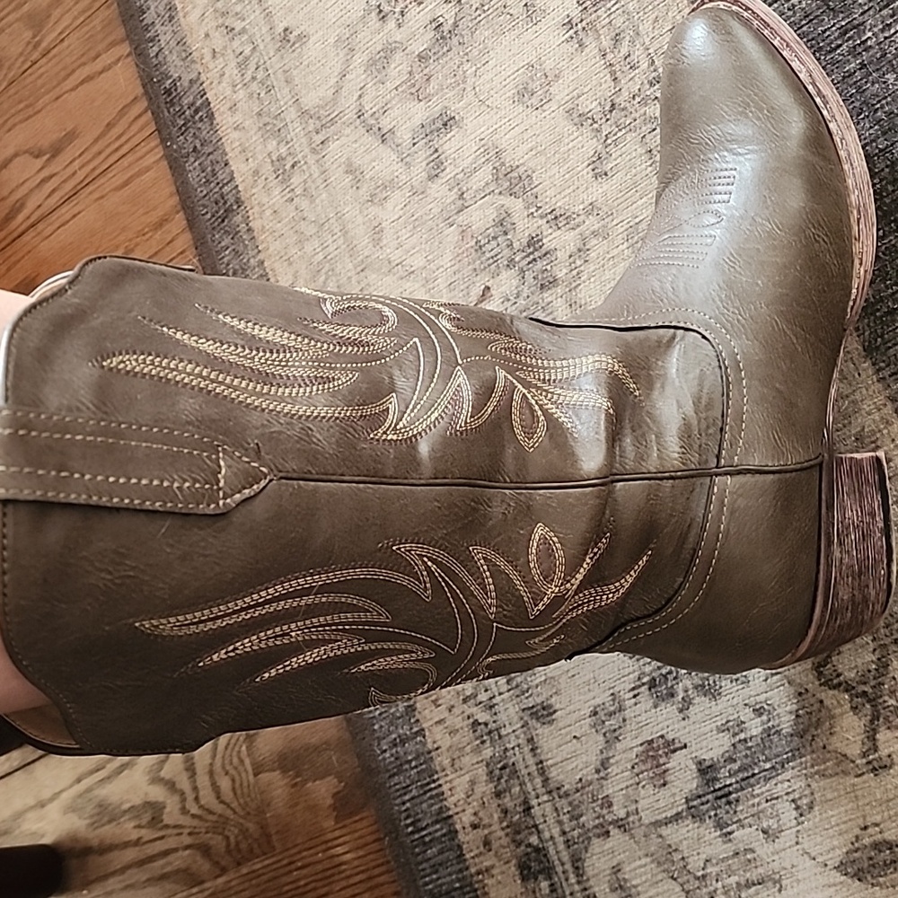Silver Canyon | Brown Dallas | Pointed Women Western Cowgirl Boots | size 8.5 - Picture 2 of 10